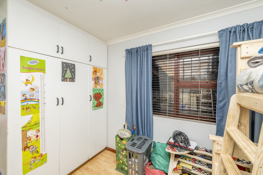 4 Bedroom Property for Sale in Protea Heights Western Cape